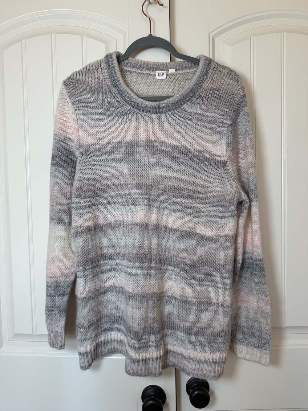 XL Gap Ombre Striped Sweater Pullover